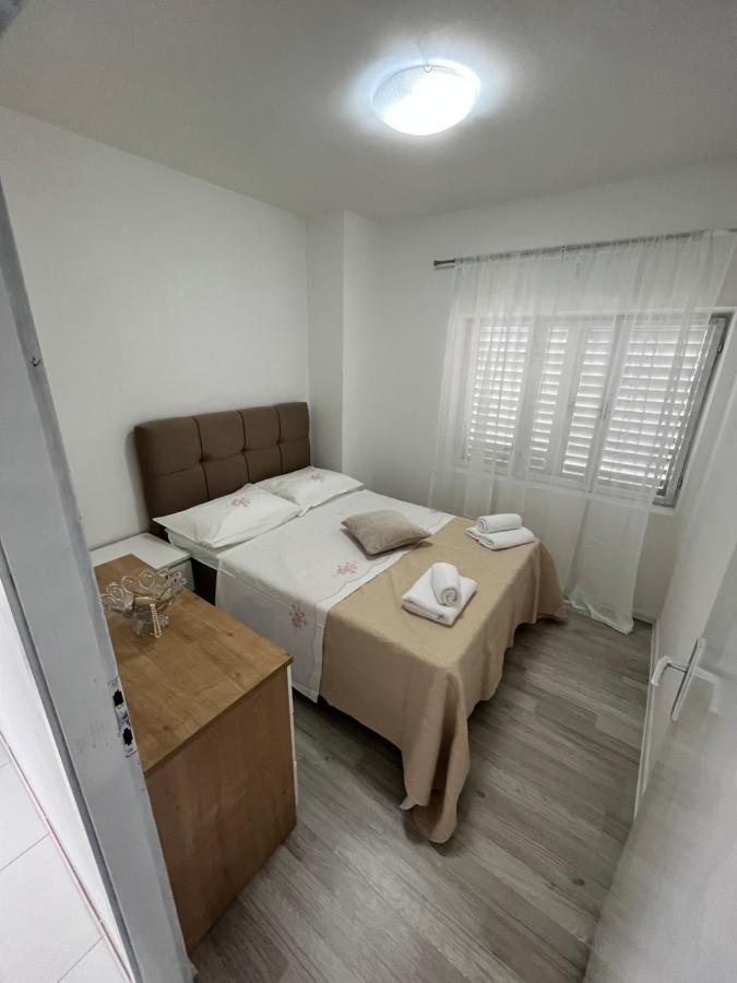 Ana Apartment